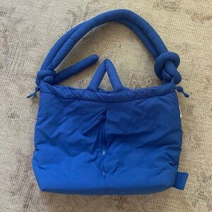 Olend ona soft bag cobalt blue